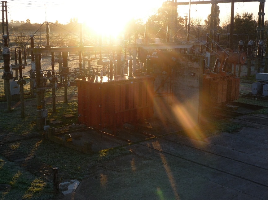 Transformador y sol